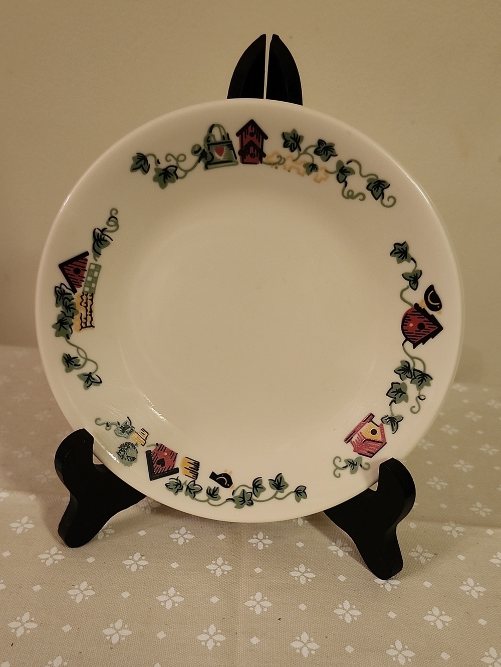 Corelle Vintage "Garden Home" Pattern Dessert/Bread Plates